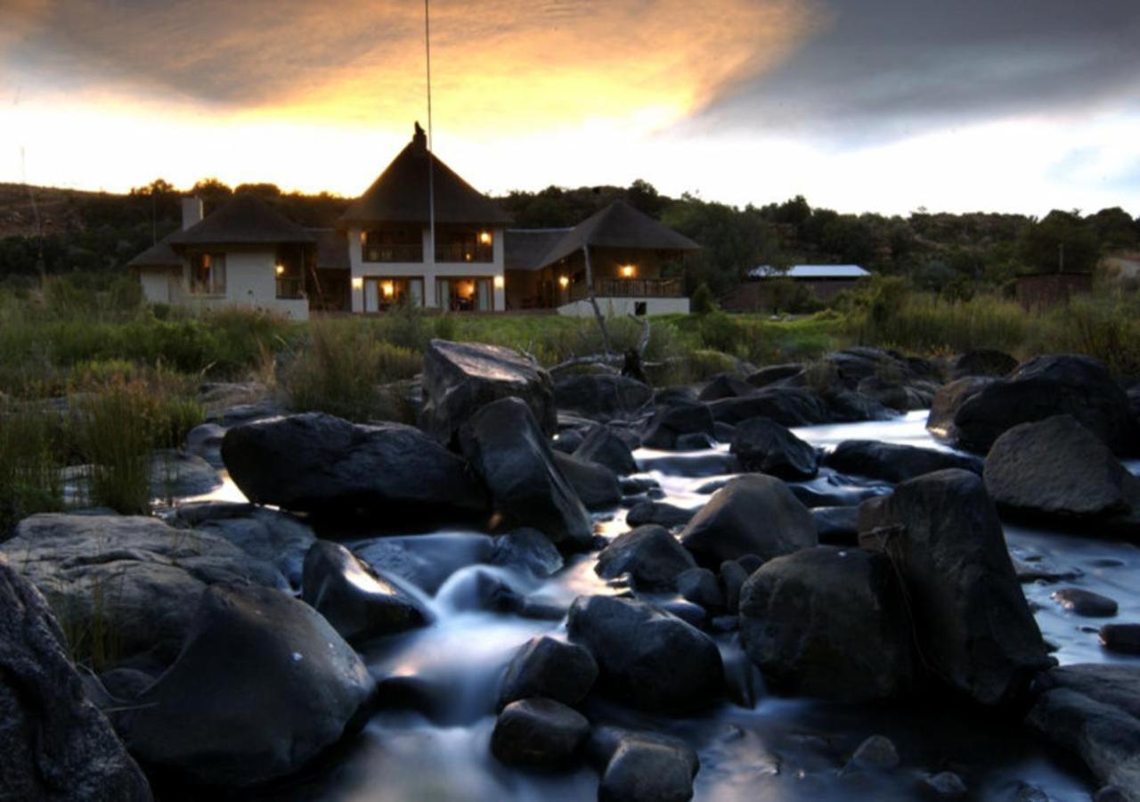 Komati Gorge Lodge, R 36 Halfway Between Carolina And Machadodorp Exterior foto